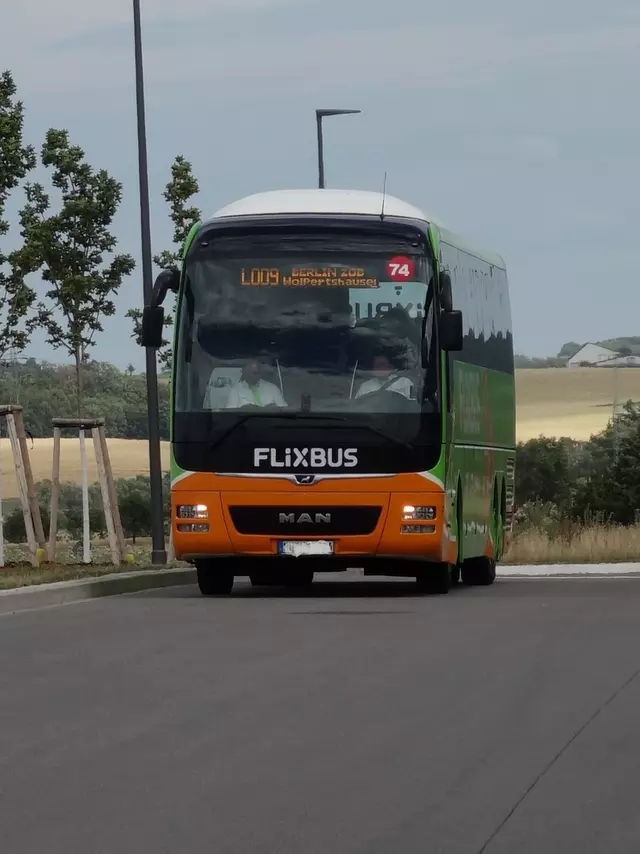 FLIXBUS fährt